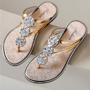 **NEW size 44 or 10** Women Flip flip Vacation Casual Flat Beach Sandals